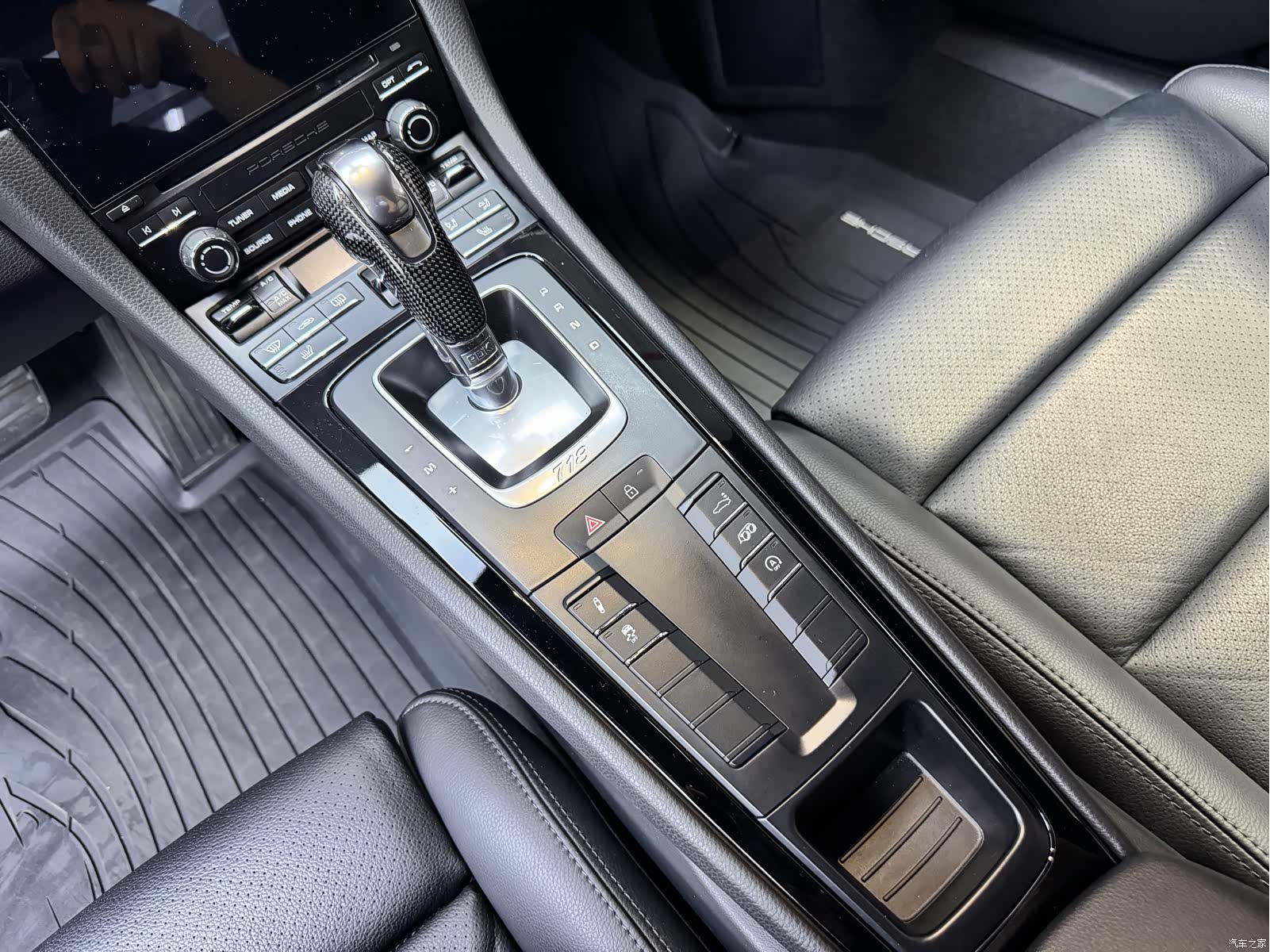 Porsche Cayman, 2020 9