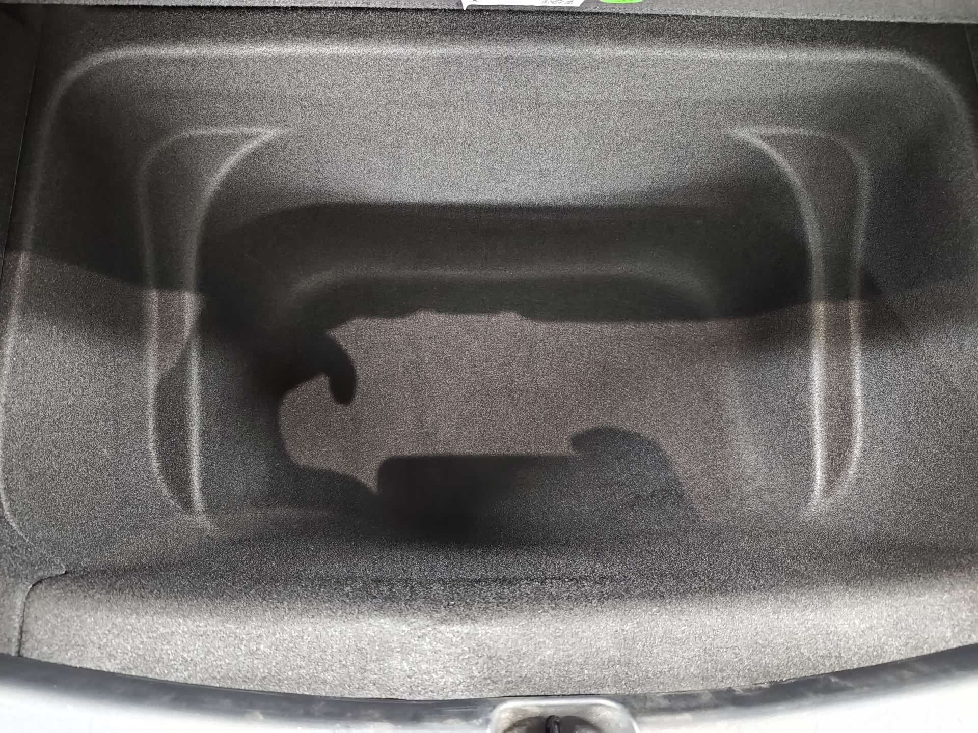 Tesla Model Y, 2021 11