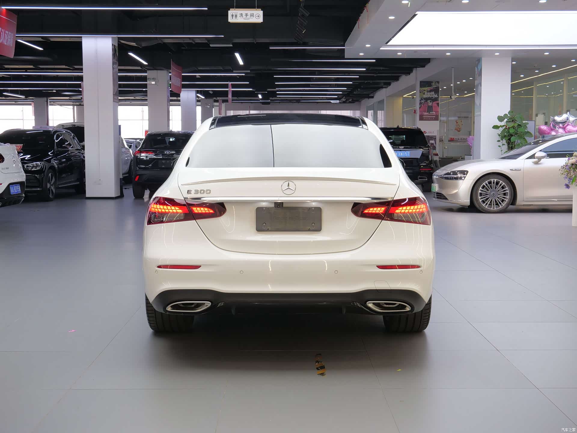 Mercedes-Benz E-Class, 2021 6
