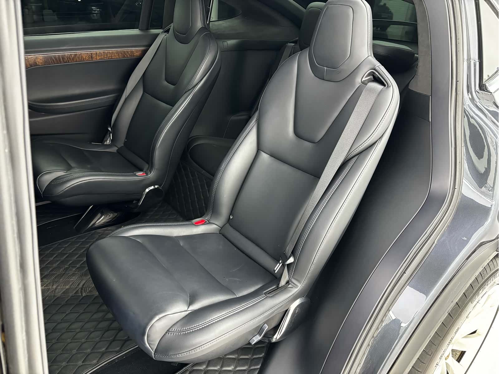 Tesla Model X, 2018 27
