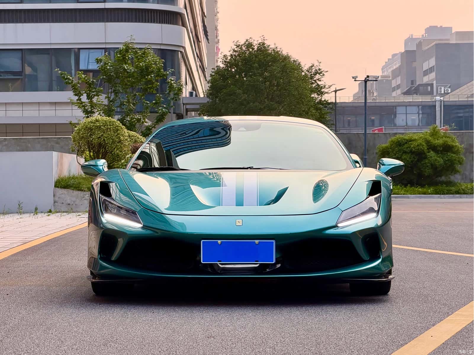Ferrari F8, 2021 2