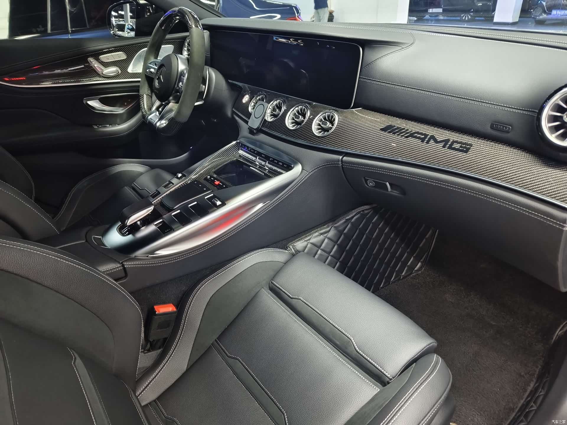 MG AMG, 2020 16