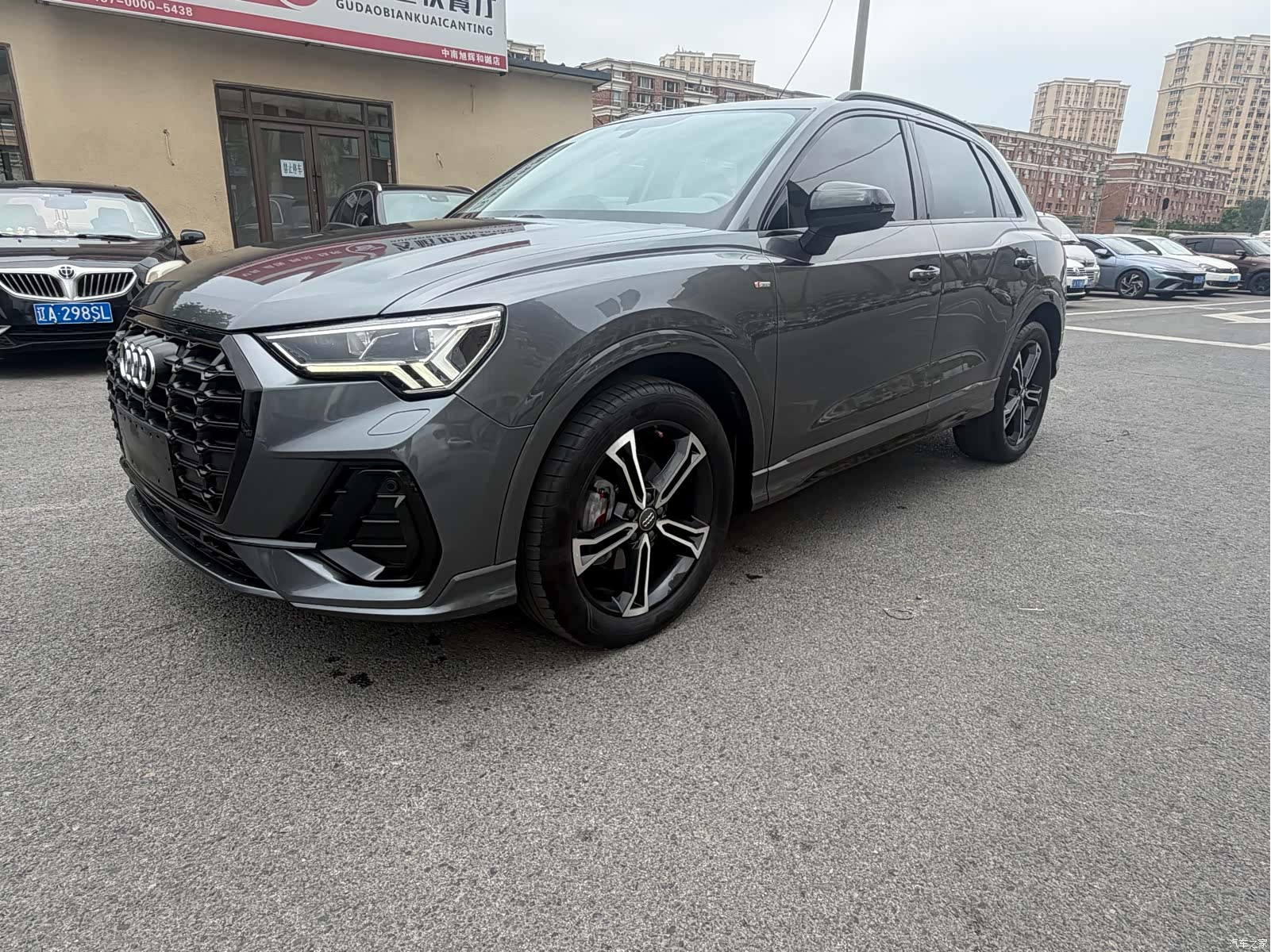 Audi Q3, 2020 1