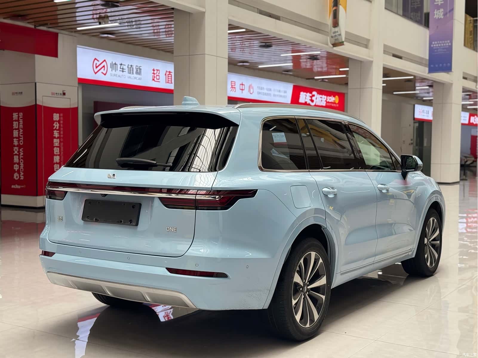 Li Auto ONE, 2022 все фото