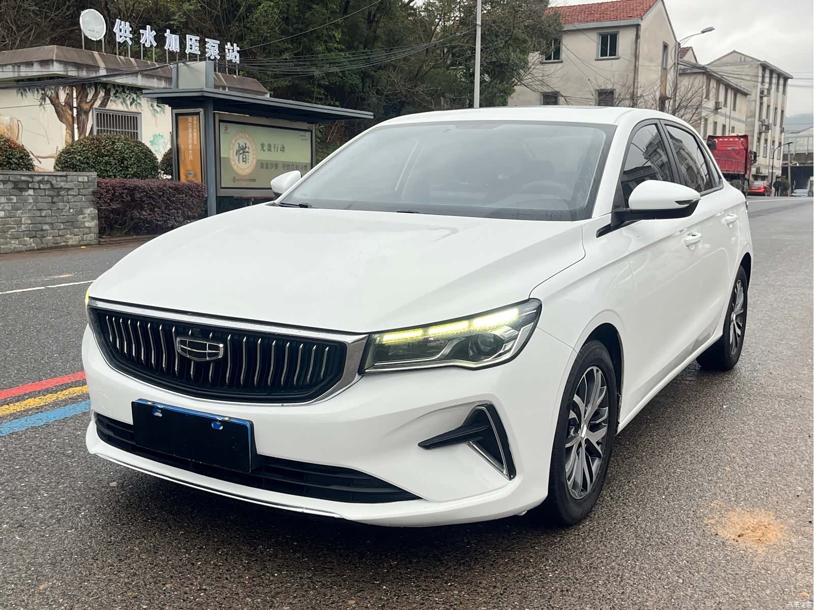 Geely Emgrand, 2023 1