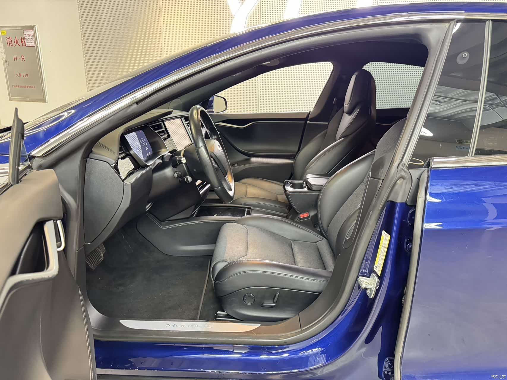 Tesla Model S, 2019 6