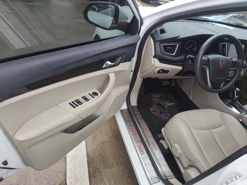 Roewe 360, 2016 16