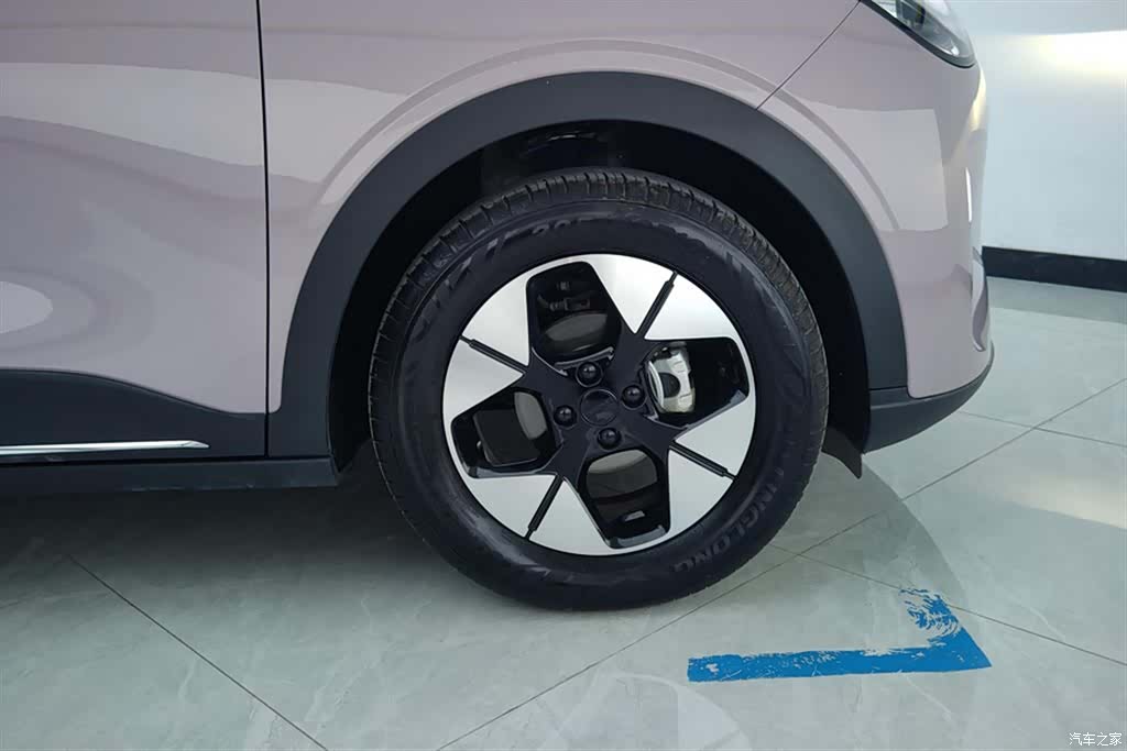 Geely Xingyuan, 2025 6