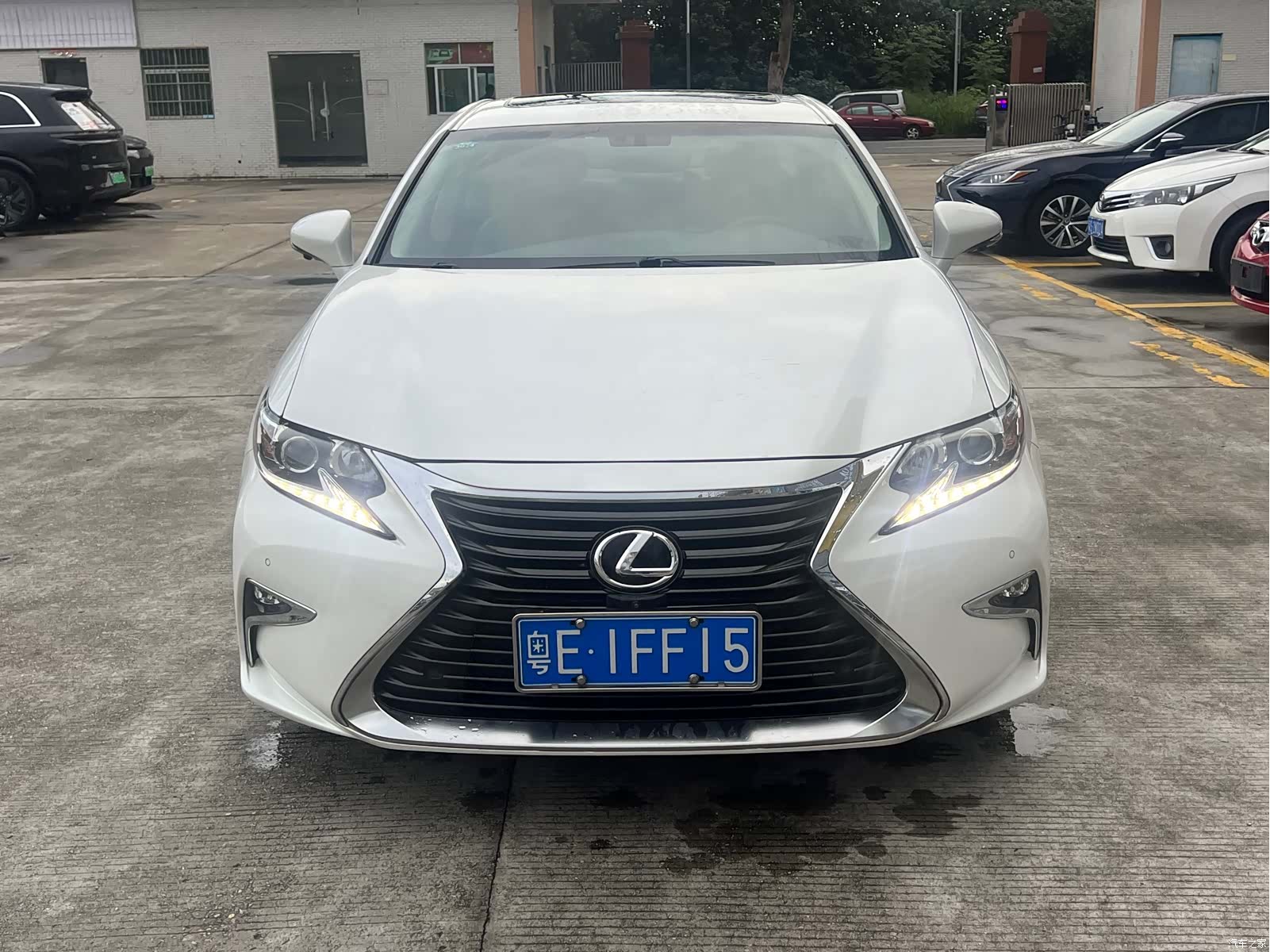 Lexus ES, 2016 2