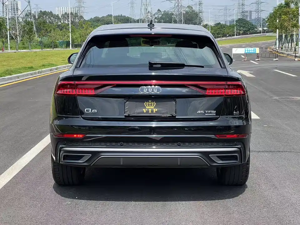 Audi Q8 Audi Q8