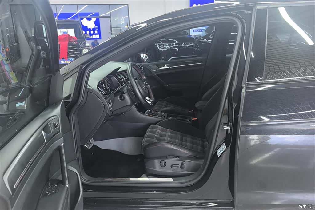 Volkswagen Golf, 2019 9