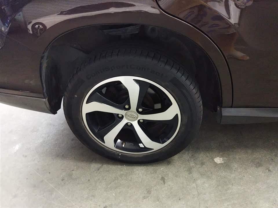 BYD S7