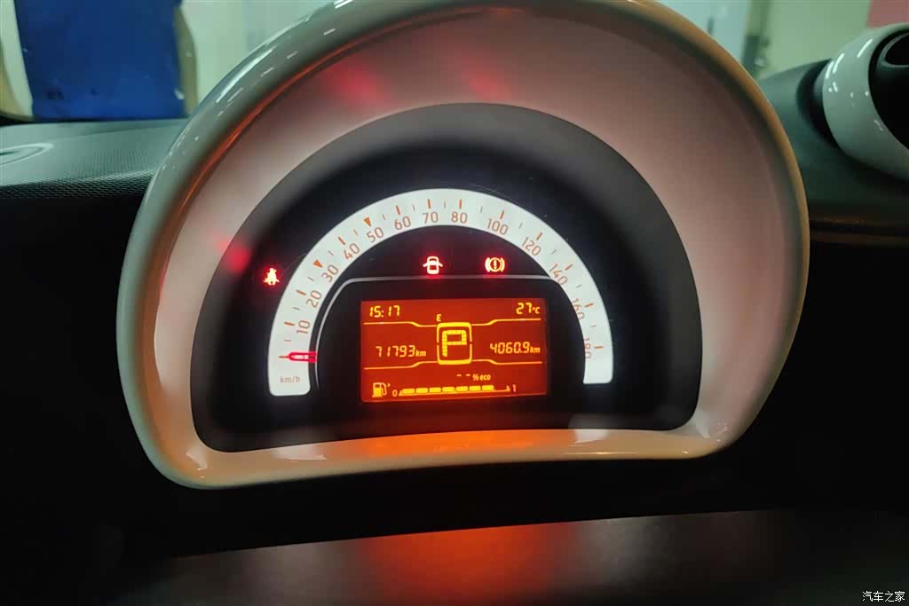 Smart Fortwo, 2017 14