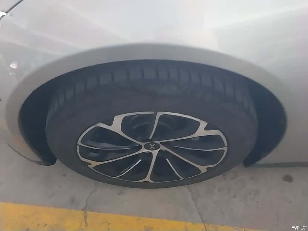 Xpeng P7, 2021 23