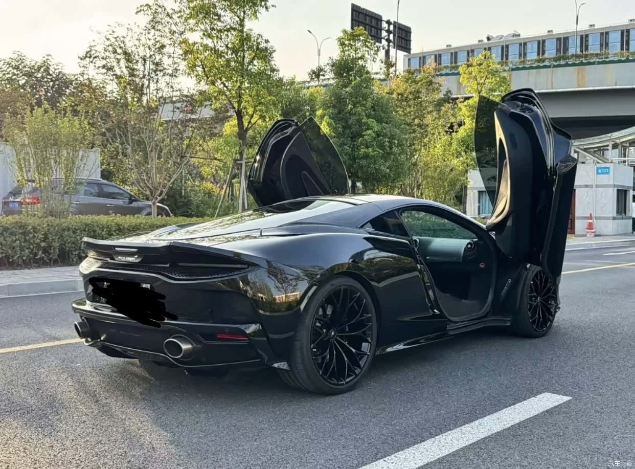 McLaren GT, 2023 4
