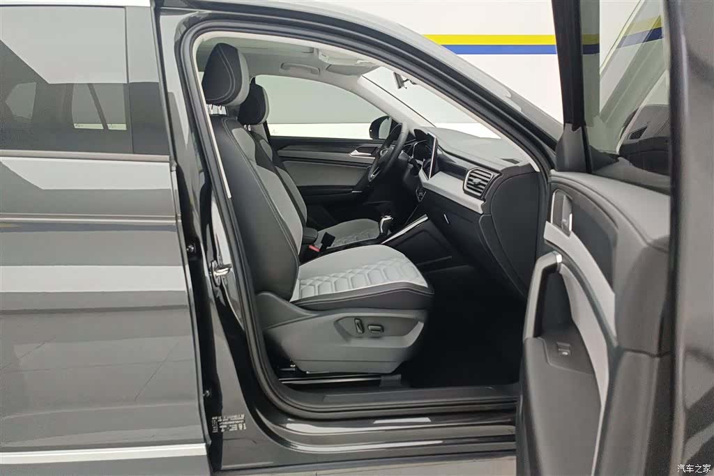 Volkswagen Tayron, 2025 8
