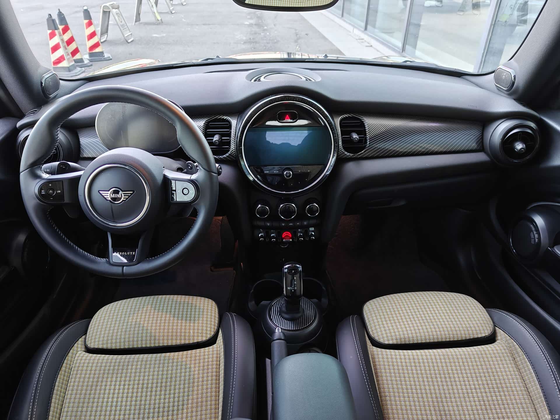 Mini Cooper, 2023 13