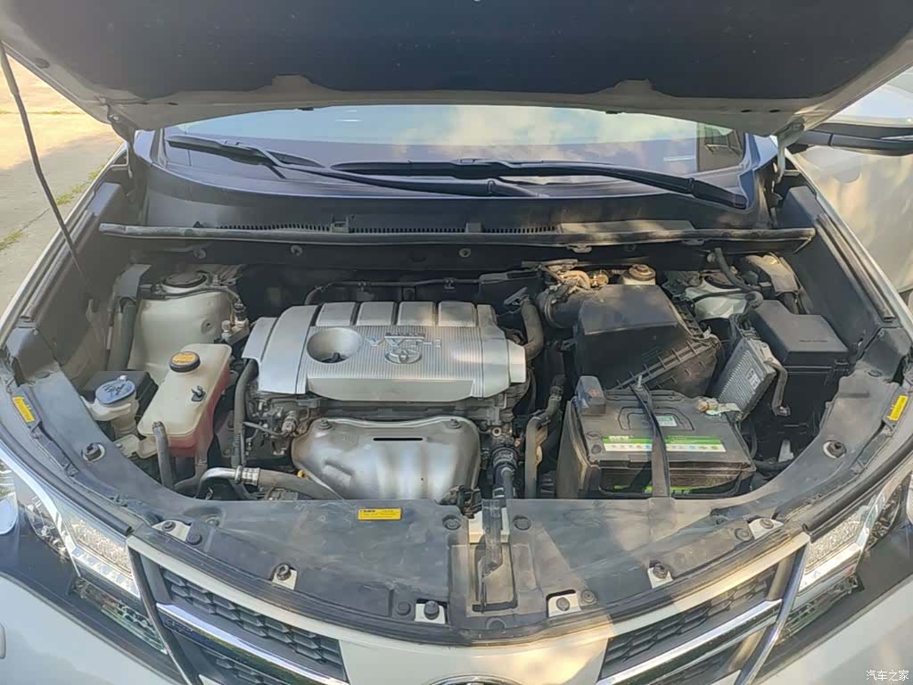 Toyota RAV4, 2015 20