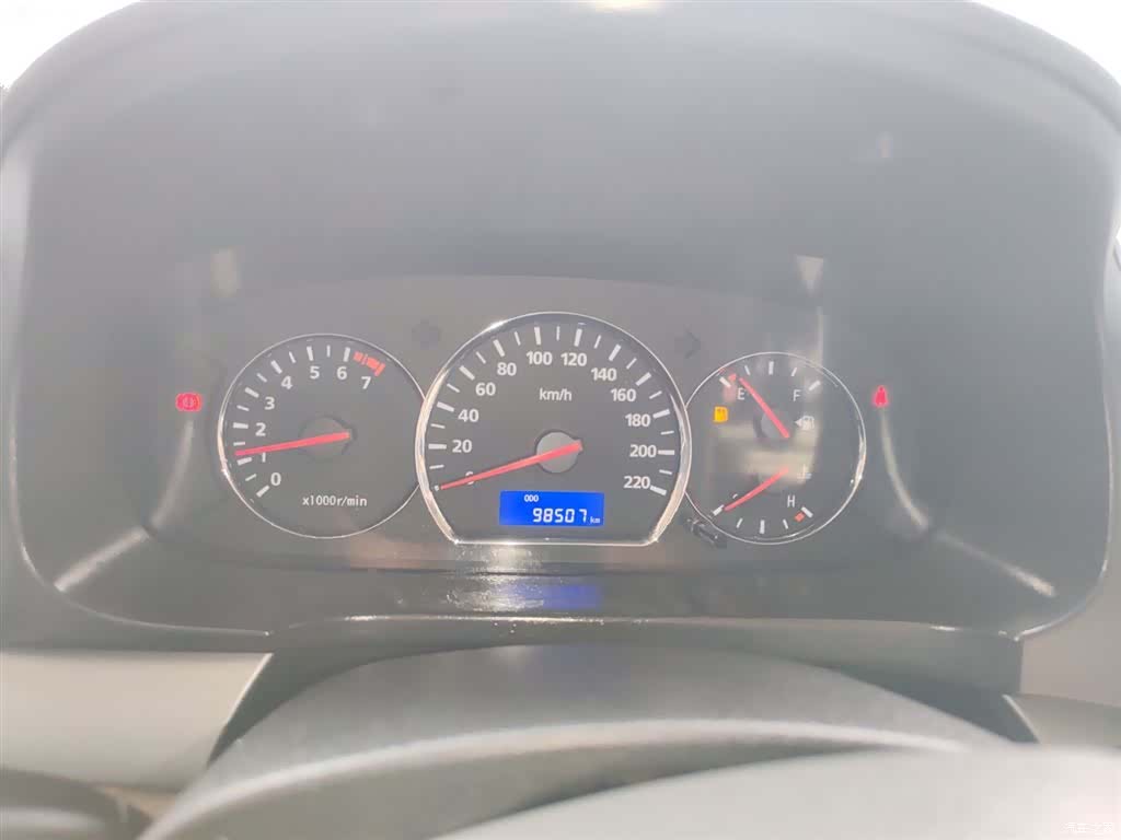 Changan V5, 2015 12