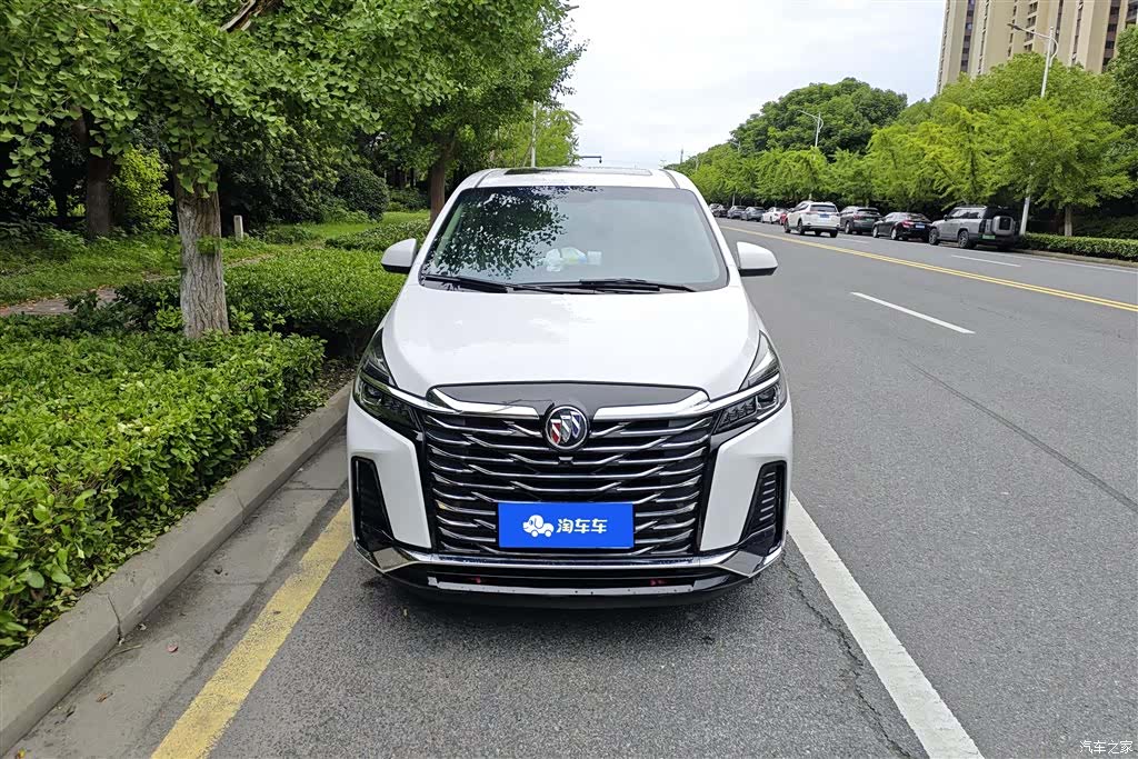 Buick GL8, 2024 2