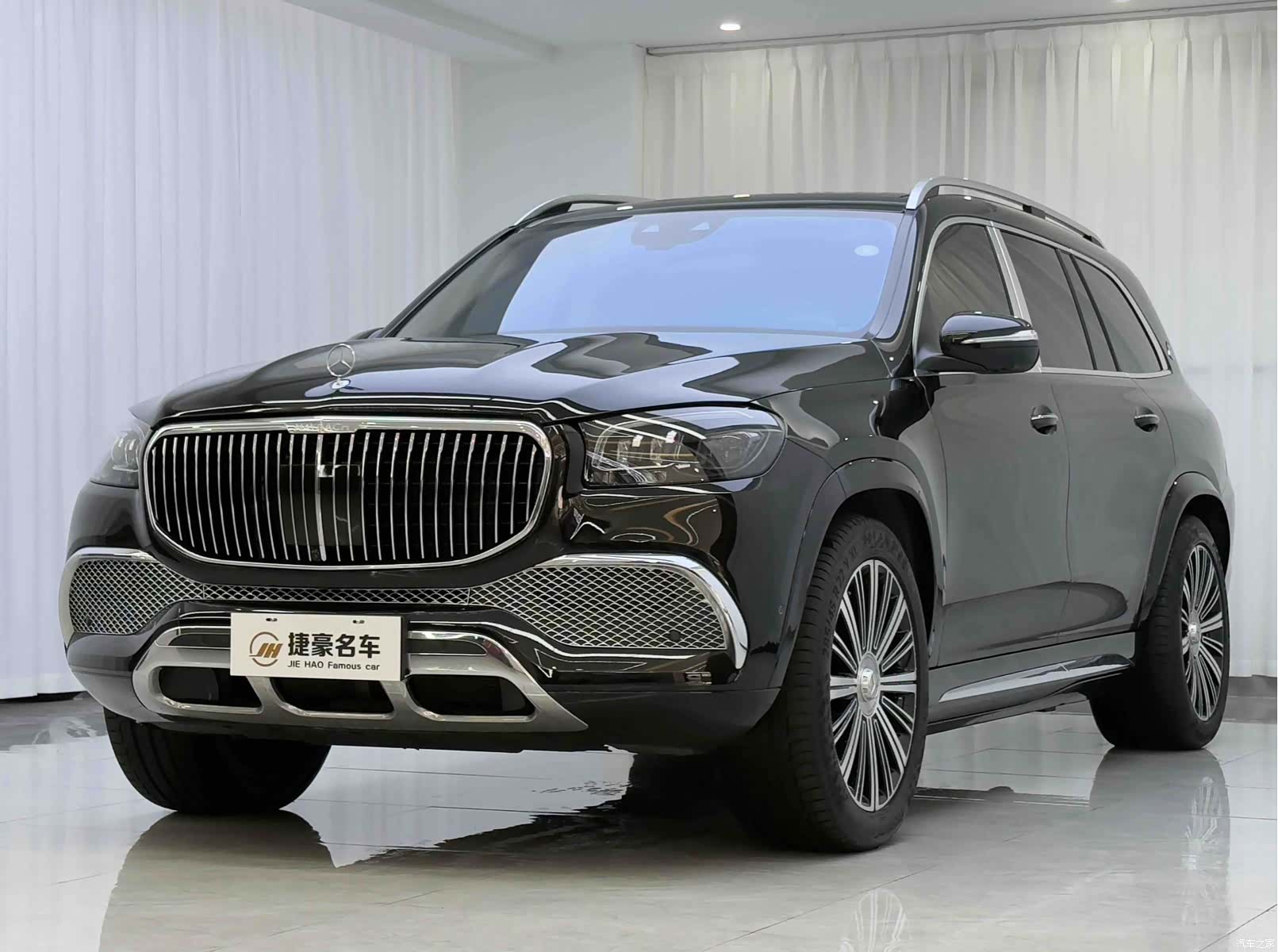 Maybach GLS, 2022 2