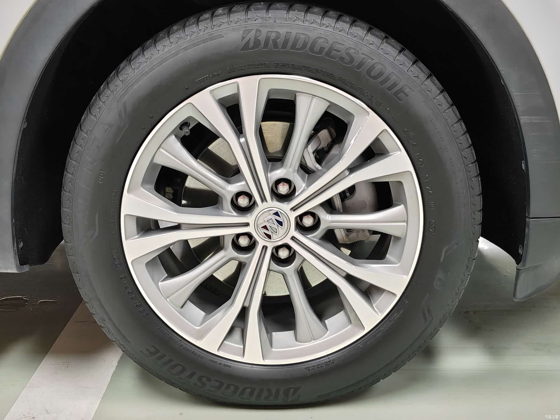 Buick Envision Plus, 2023 19