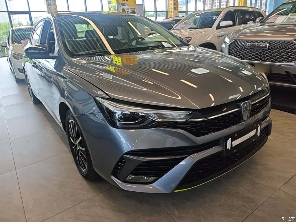 Roewe i5, 2021 4