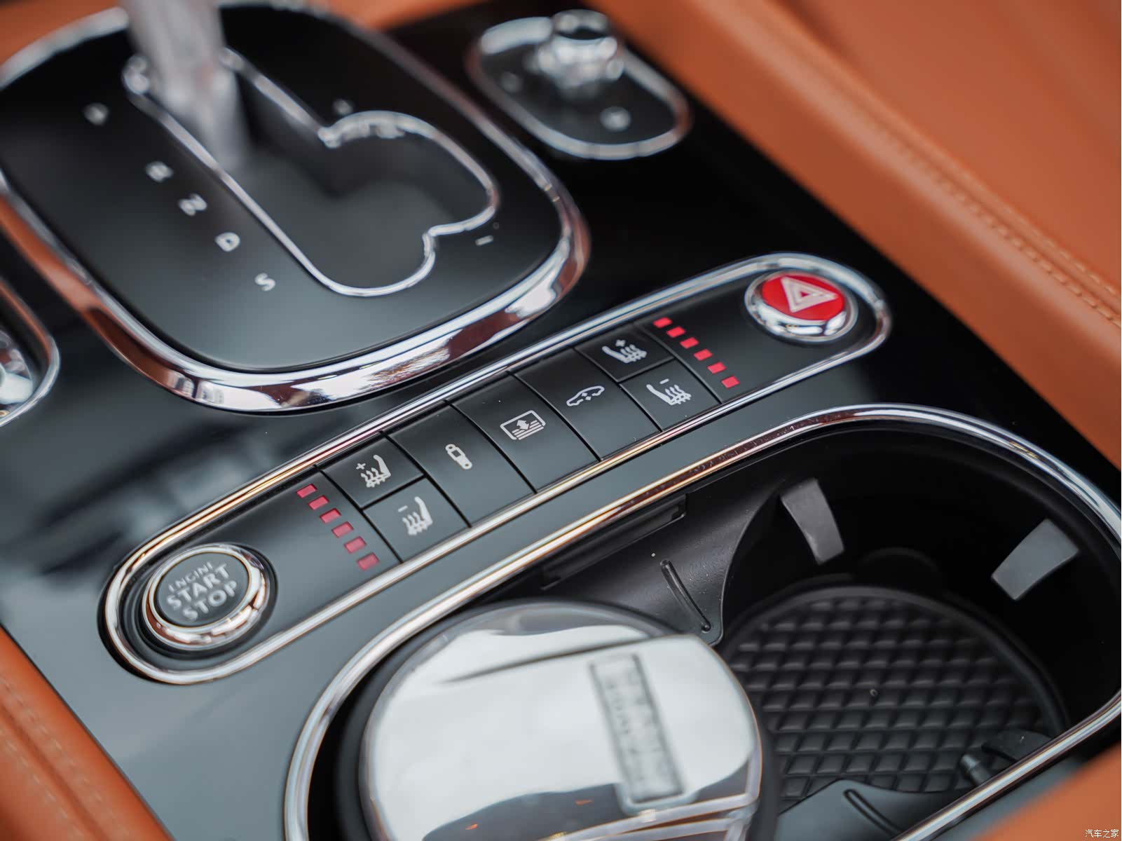 Bentley Flying Spur, 2018 32