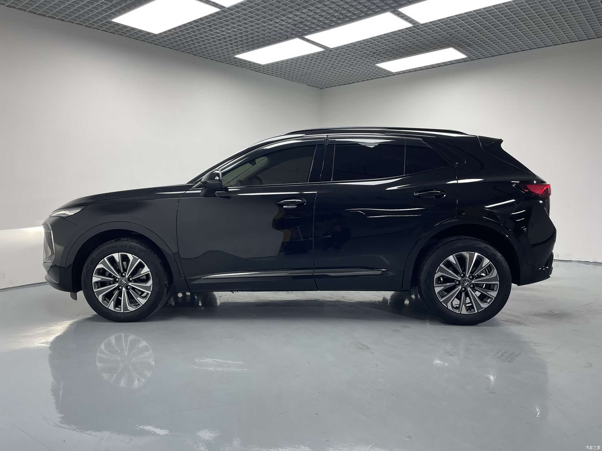 Buick Envision, 2025 4