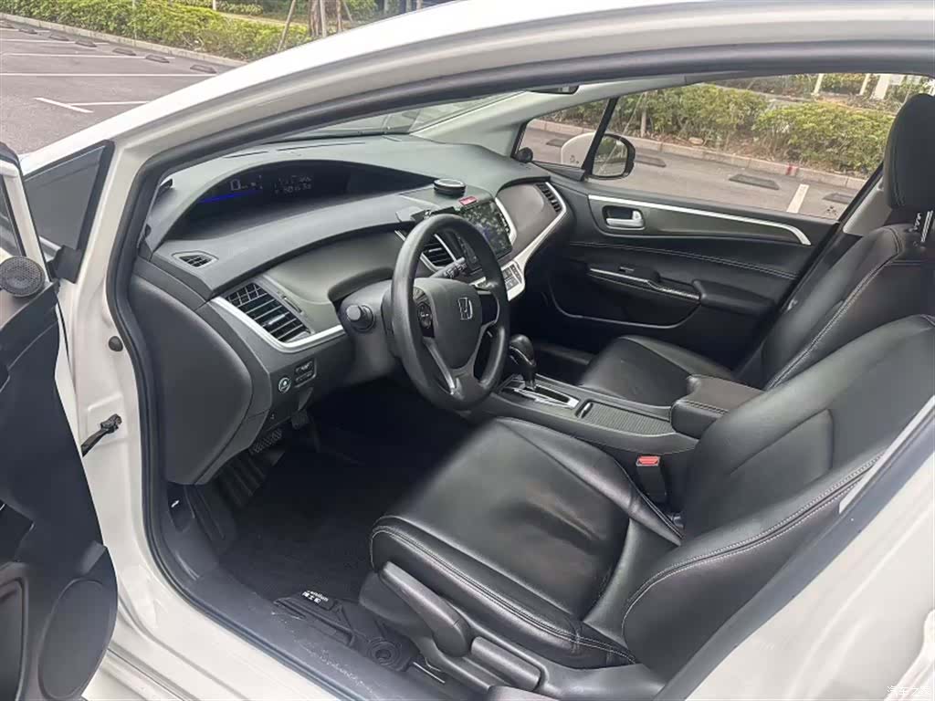 Honda Jade, 2018 14