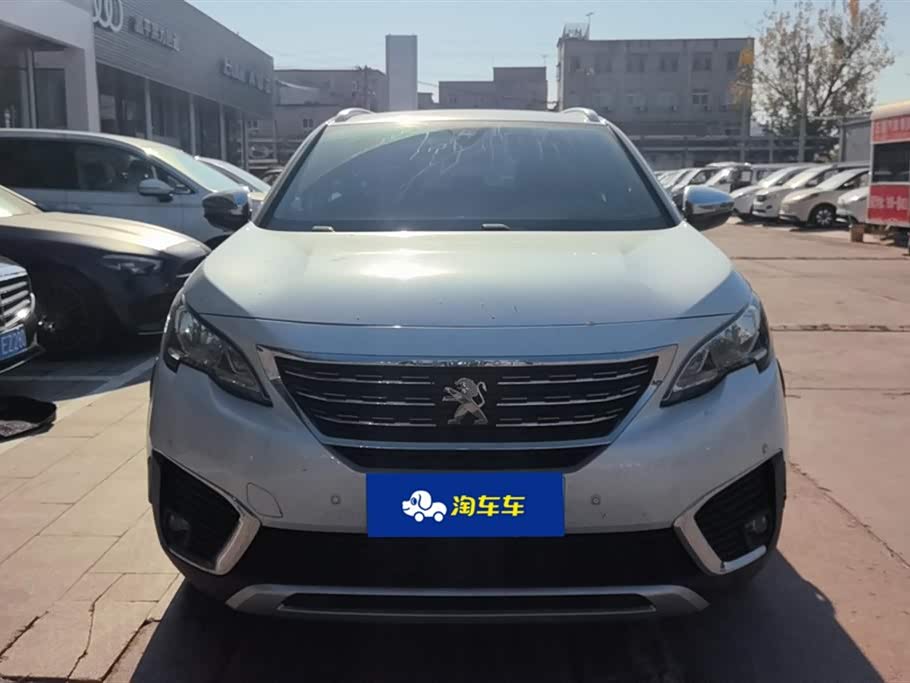 Peugeot 5008