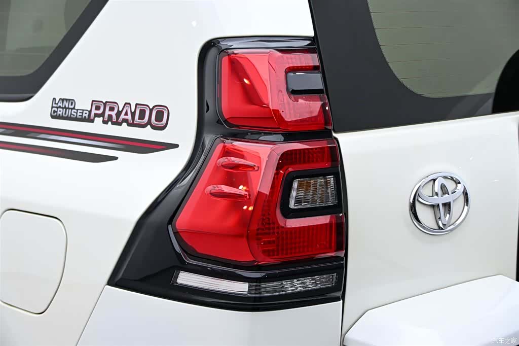 Toyota Prado, 2024 9
