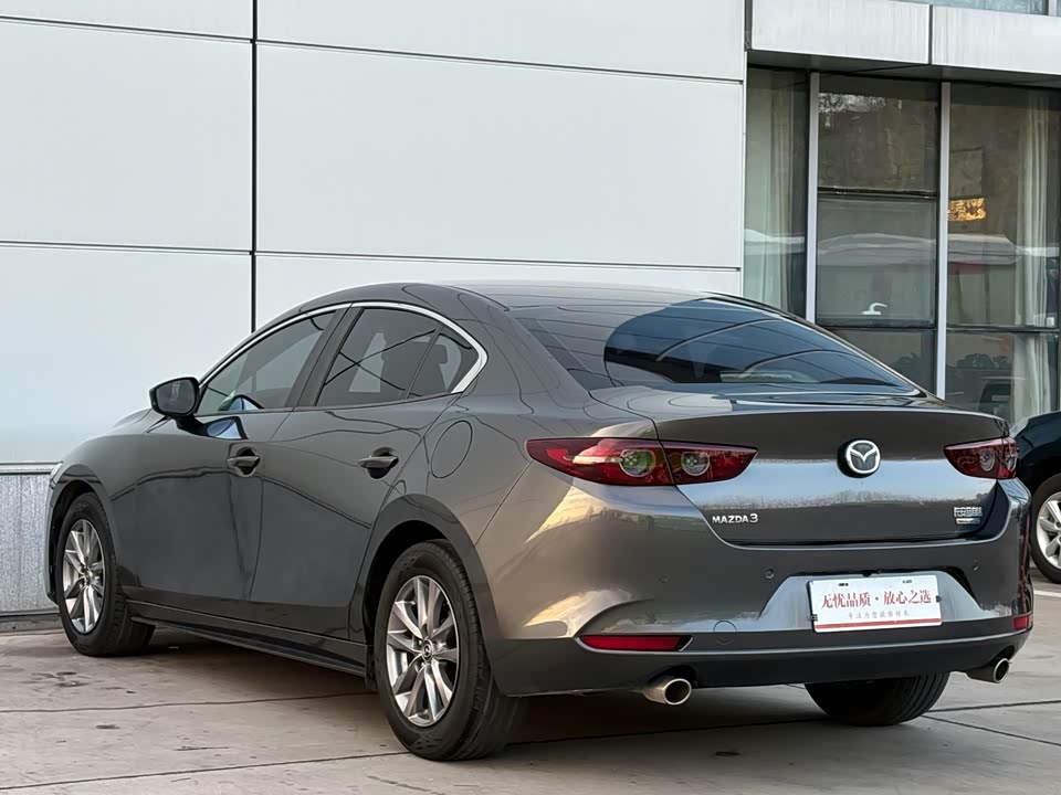 Mazda 3 Angkesaila