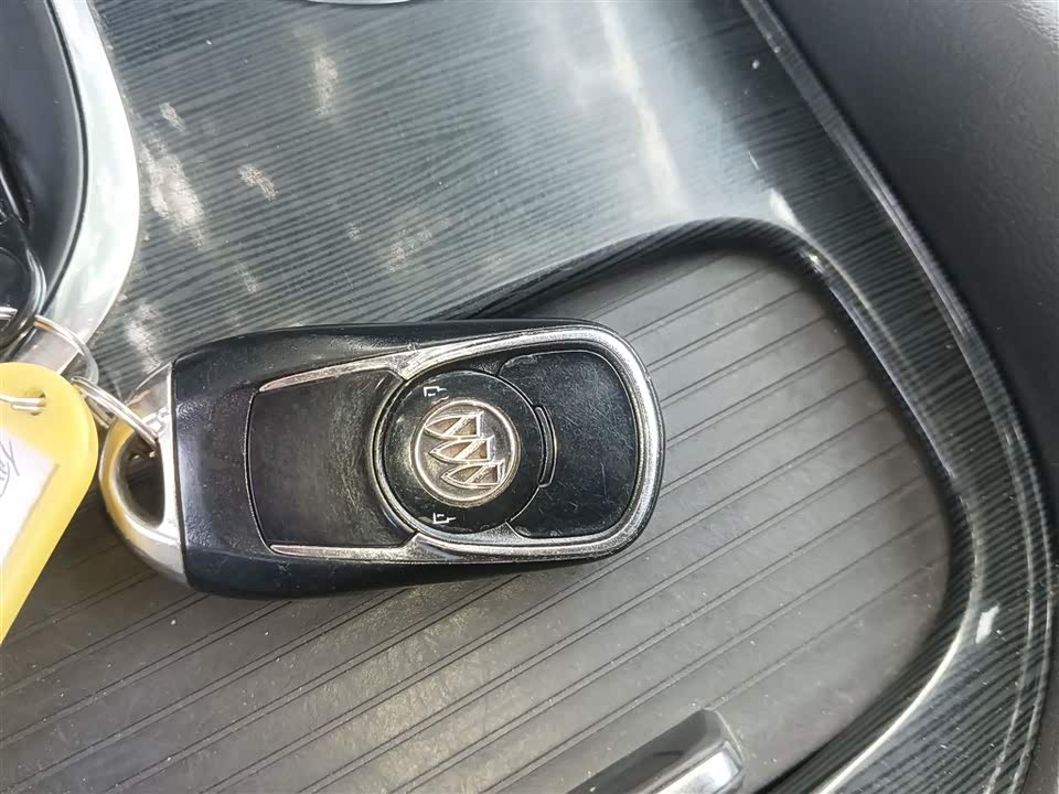 Buick Angkewei Plus Buick Angkewei Plus