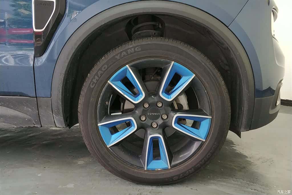 Lynk & Co 01, 2020 6
