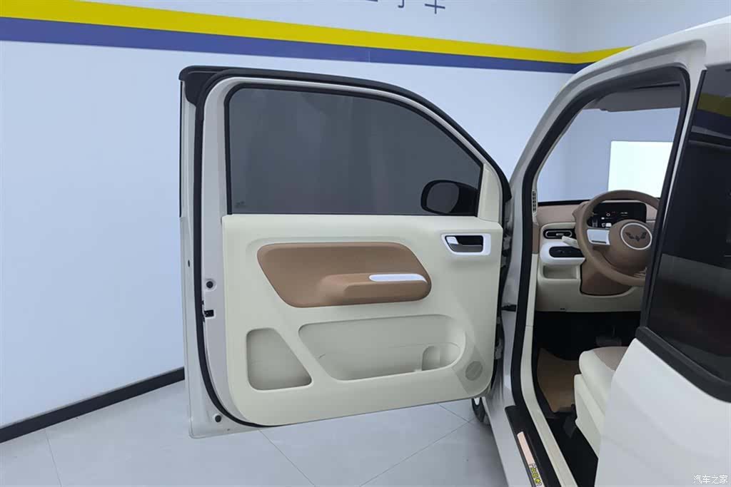 Wuling MINIEV, 2025 7