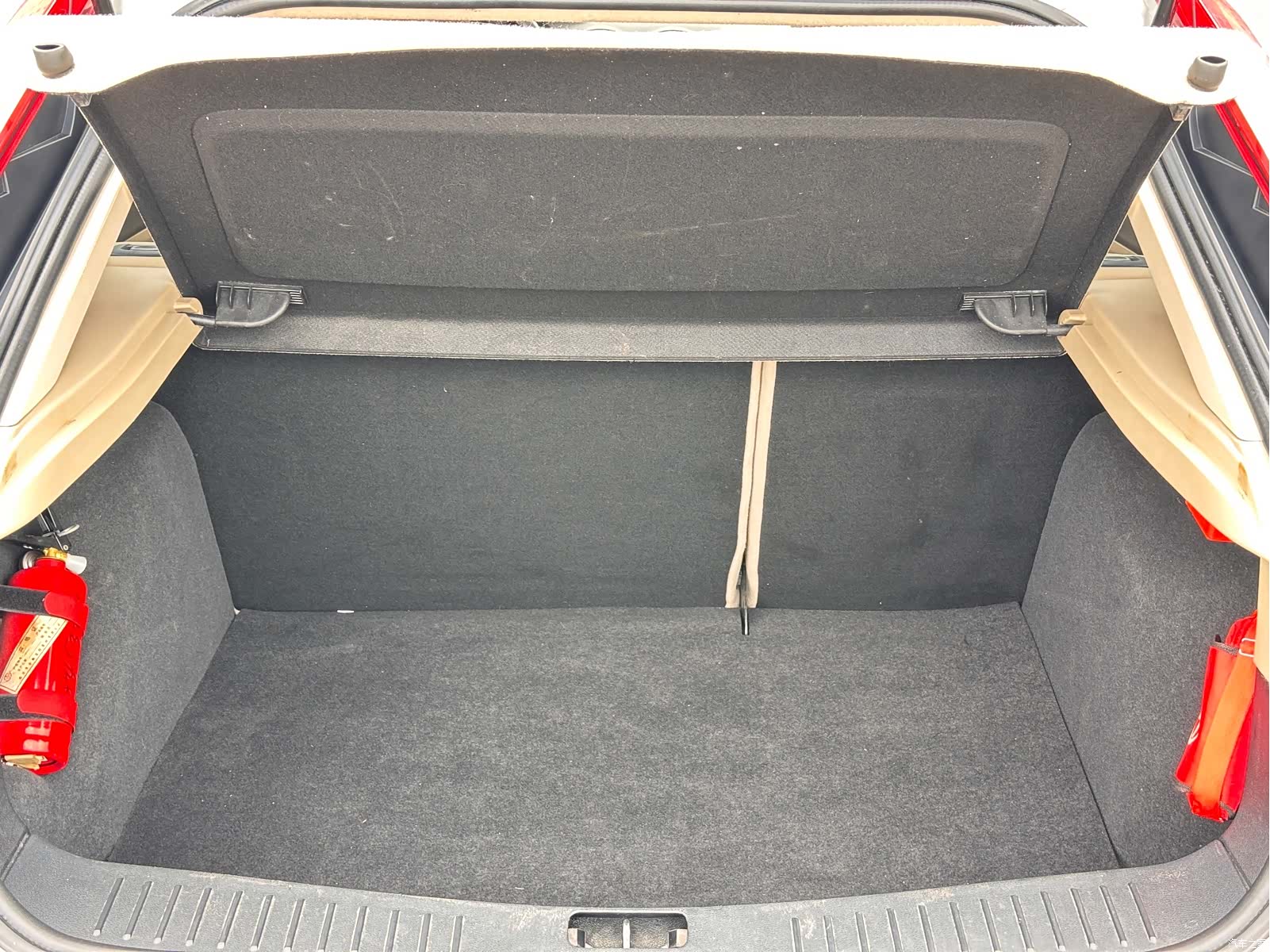 Ford Focus, 2014 19