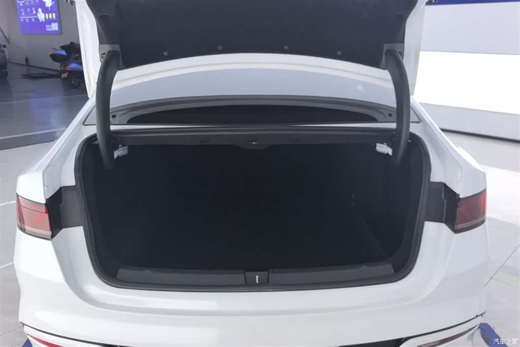 BYD Qin, 2024 4