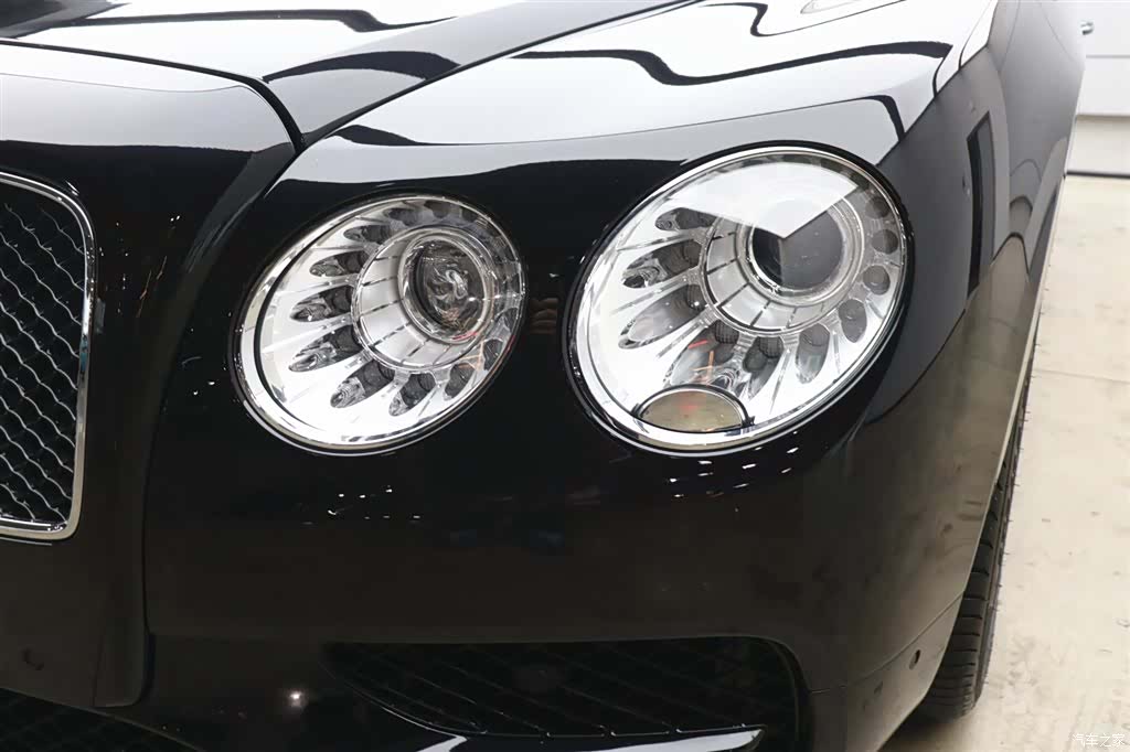 Bentley Flying Spur, 2020 29
