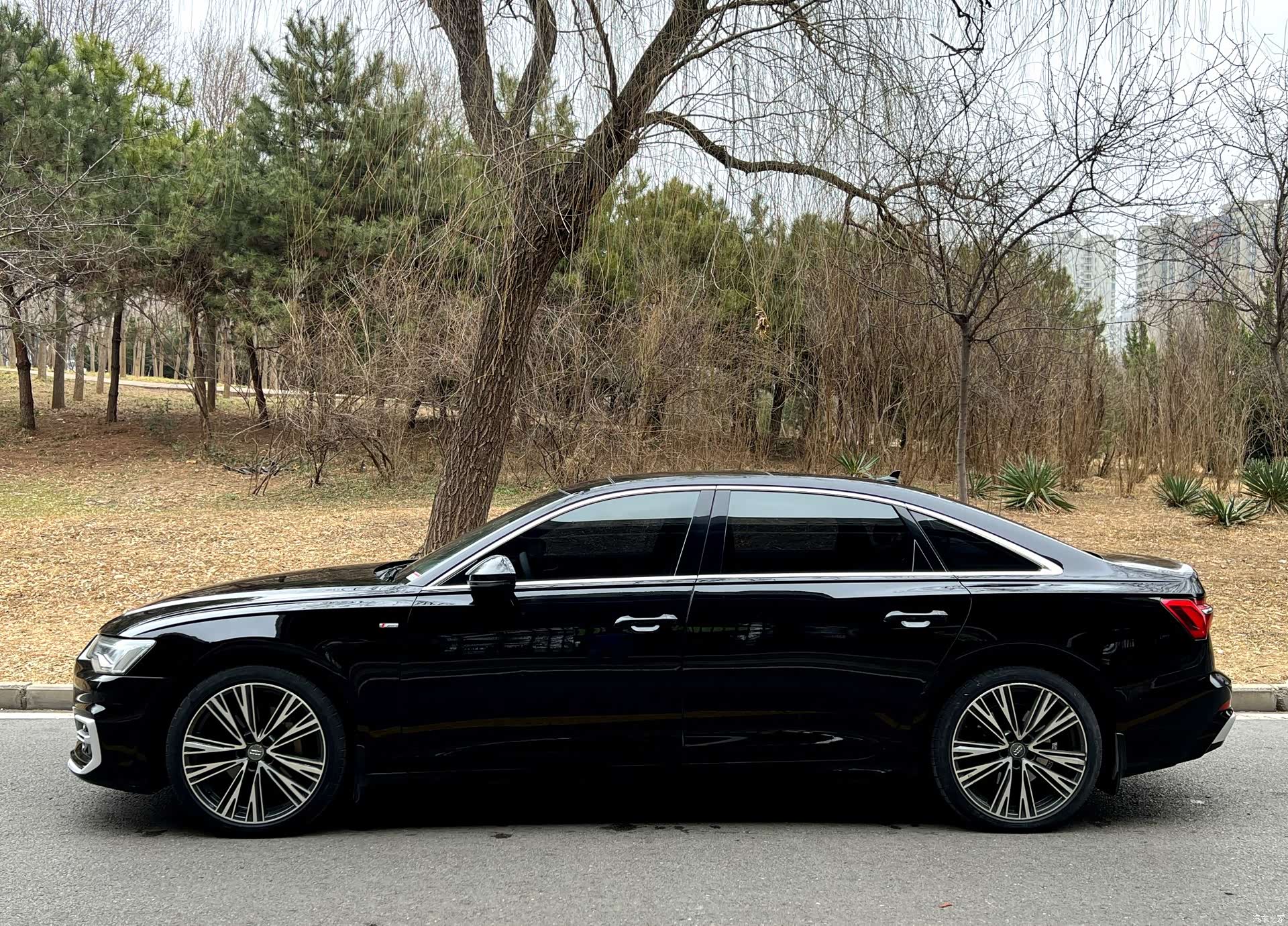Audi A6L, 2019 3