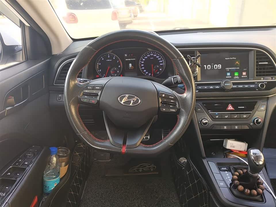 Hyundai Lead