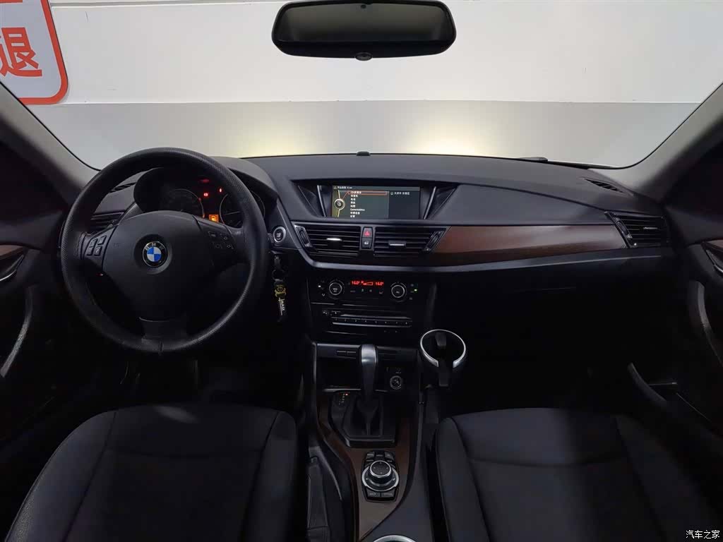 BMW X1, 2014 все фото