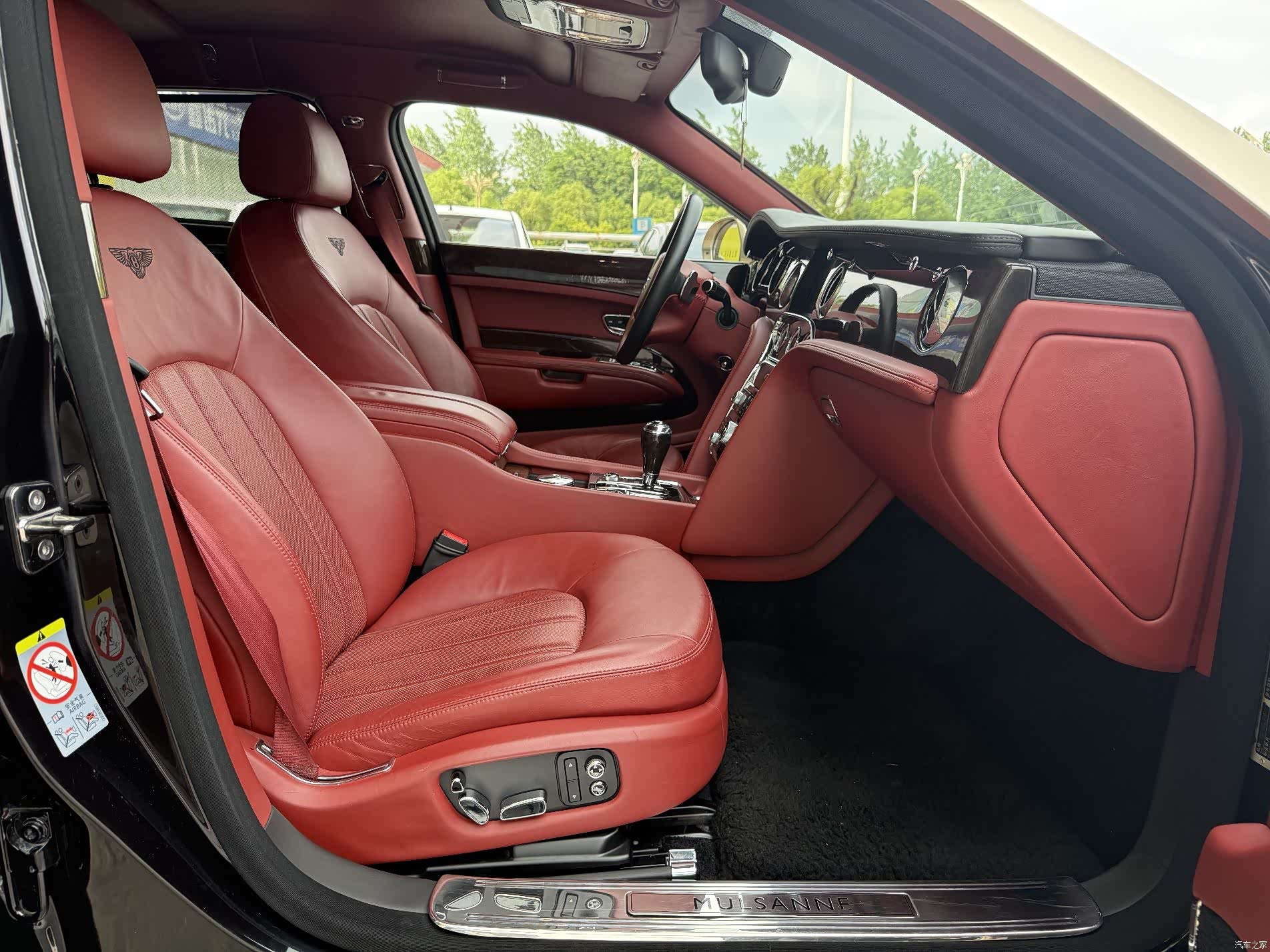 Bentley Mulsanne, 2012 17