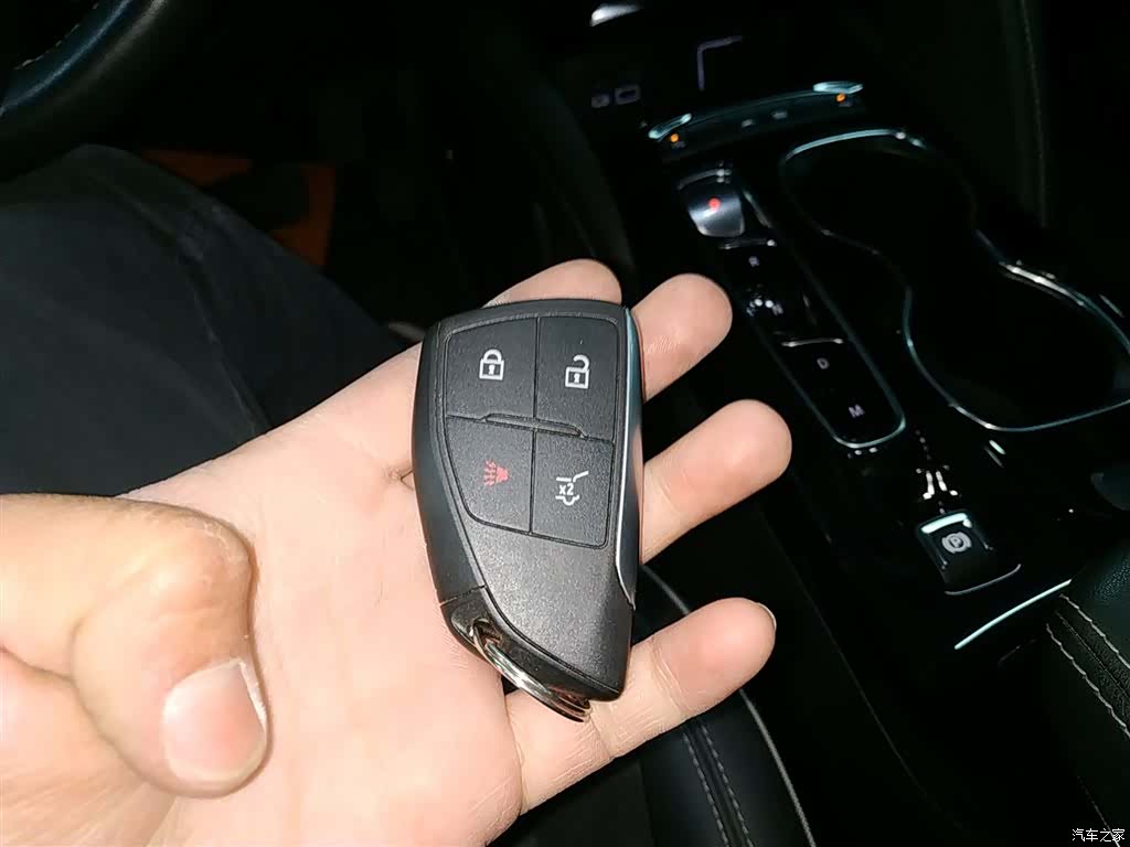Buick Envision Plus, 2021 9