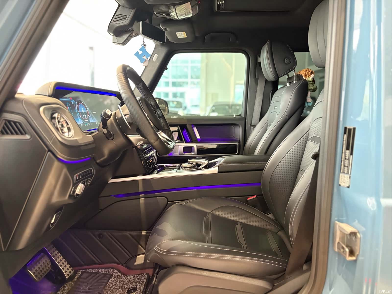 Mercedes-Benz G-Class, 2023 9