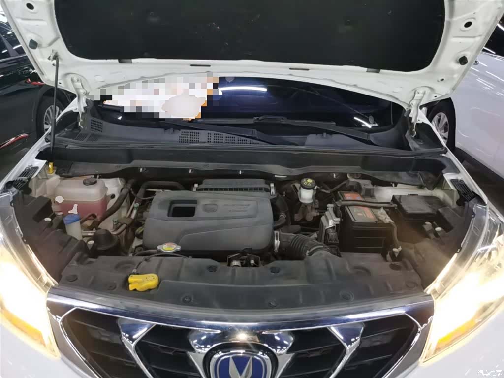 Changan CS15, 2017 13