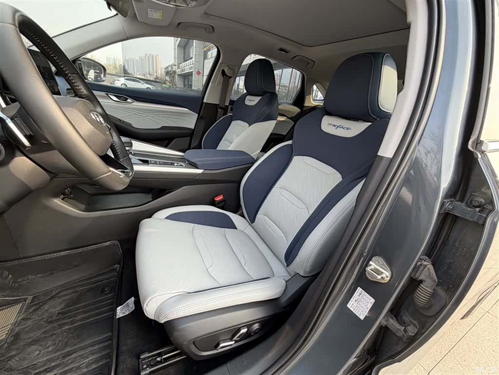 Geely Preface, 2022 13