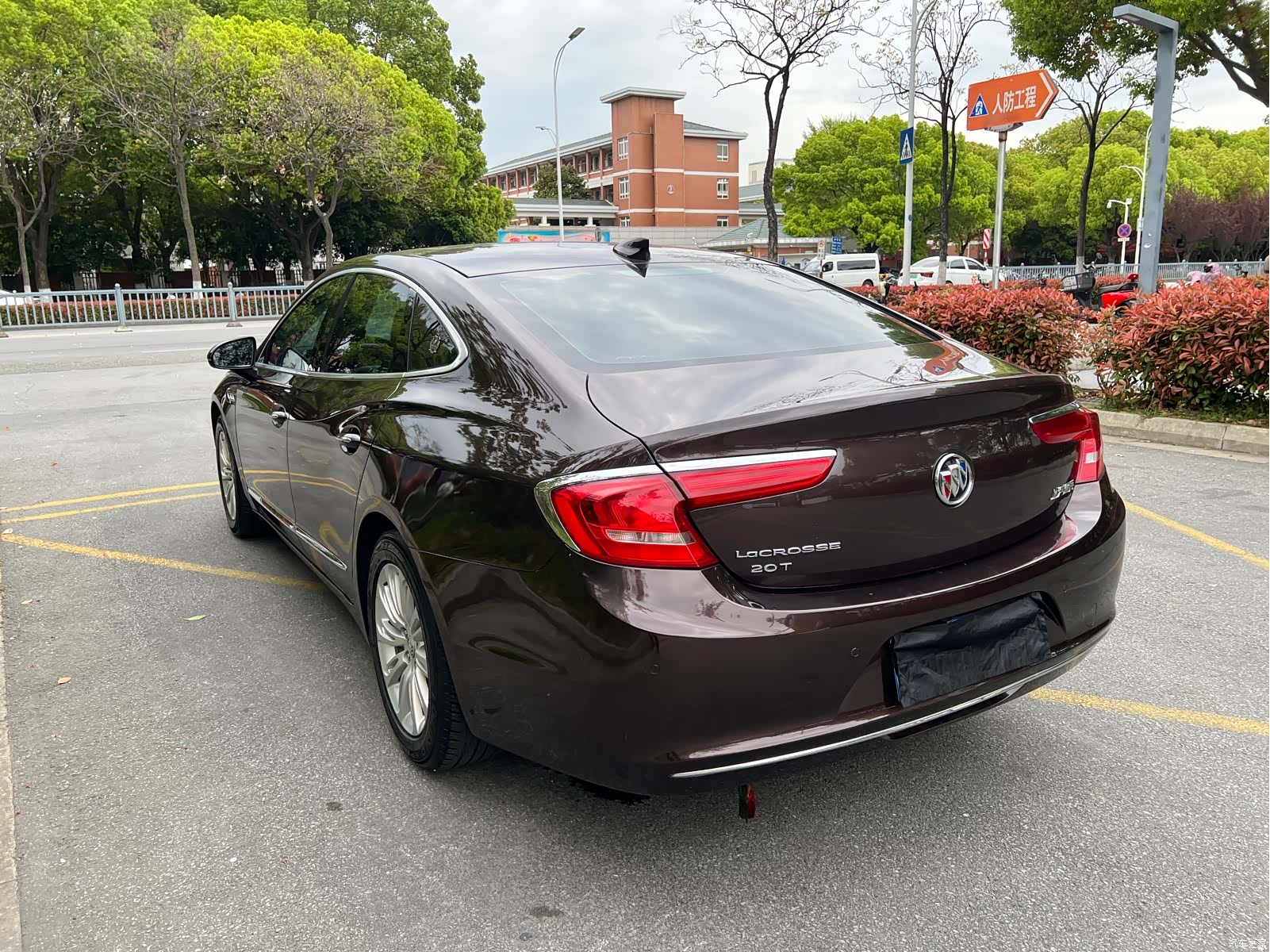 Buick LaCrosse, 2017 все фото