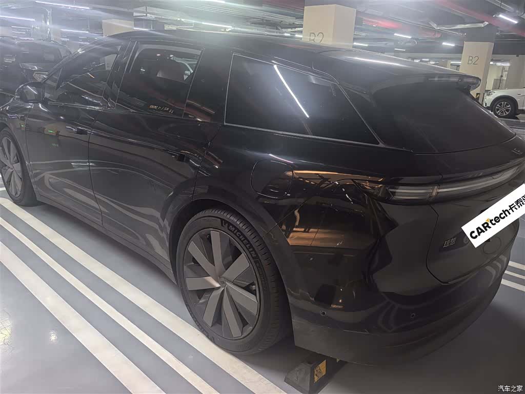 Li Auto i6, 2025 7