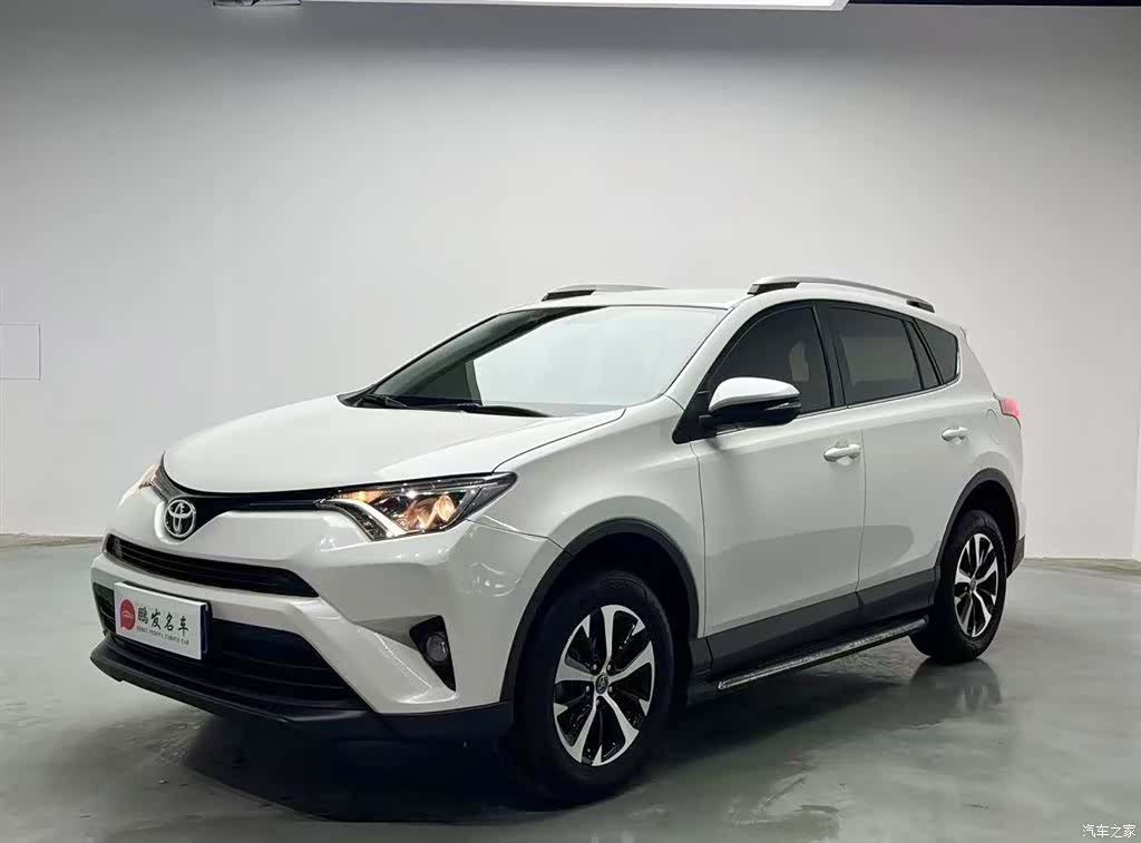Toyota RAV4, 2018 1